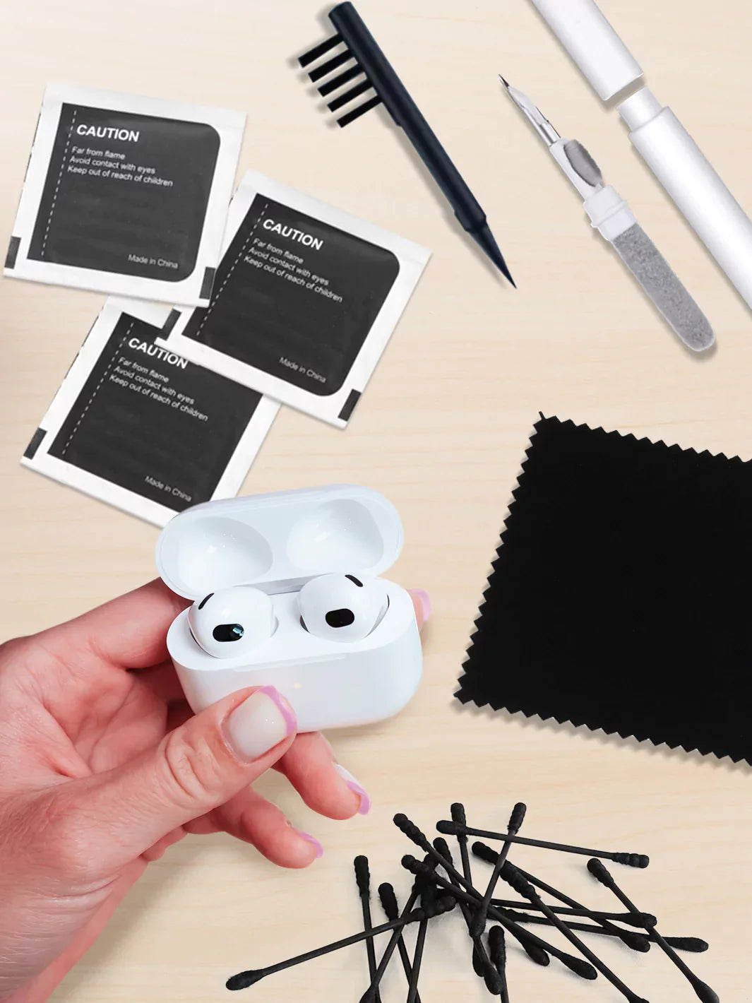 Earbuds Cleaning Kit